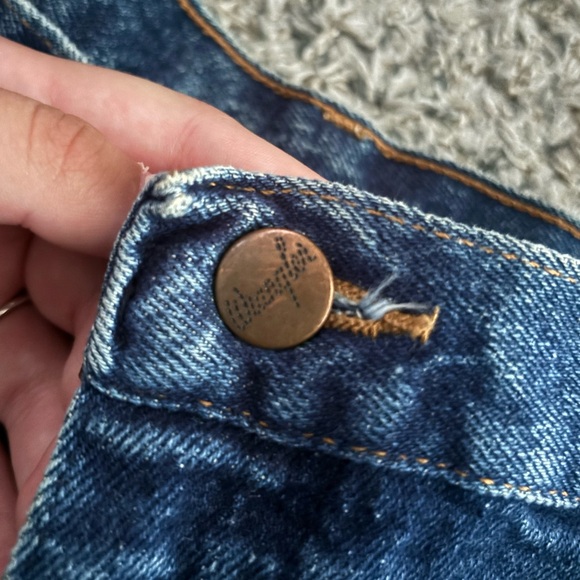 Women’s Rodeo Patch Wrangler Jeans - Picture 6 of 6